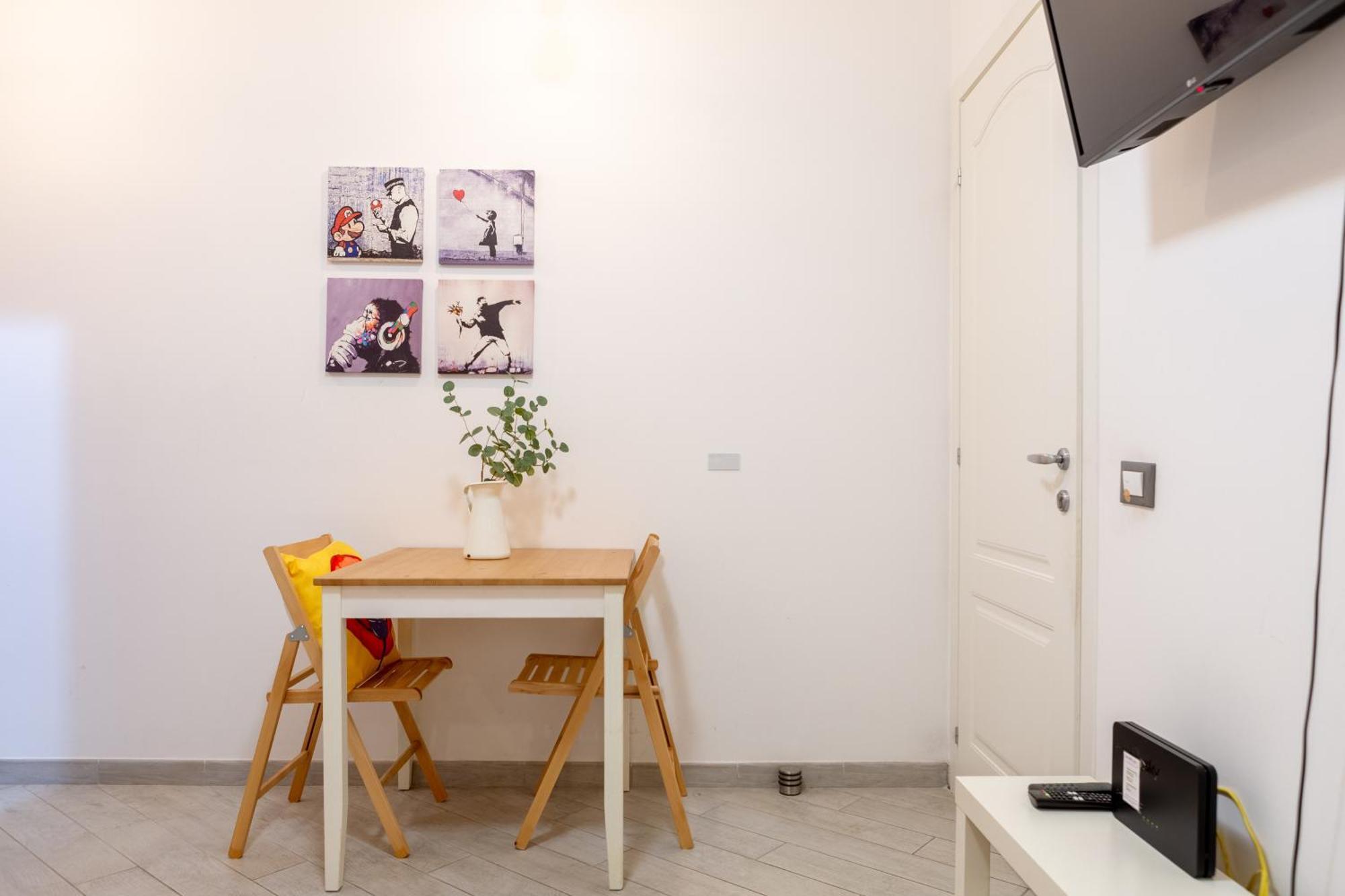 Stanza Comoda E Silenziosa Con Bagno Privato E Area Lavoro E Relax Ρώμη Εξωτερικό φωτογραφία