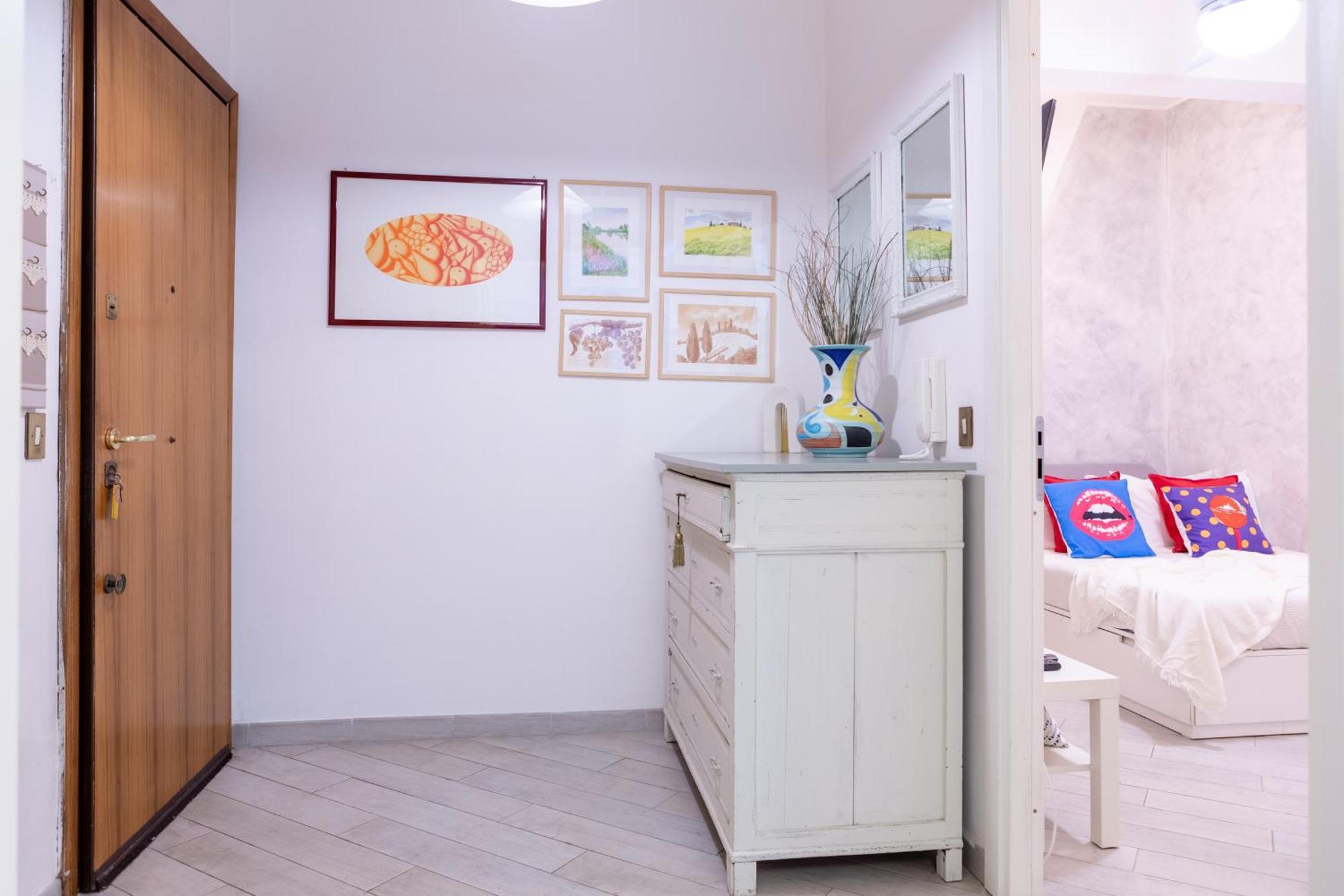 Stanza Comoda E Silenziosa Con Bagno Privato E Area Lavoro E Relax Ρώμη Εξωτερικό φωτογραφία